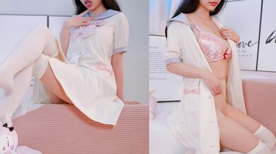 福利姬 Misaki Suzuki 美腿连裤袜特别篇 白丝美腿诱惑无限 无毛嫩穴淫水四溢 足交口交爽翻天！